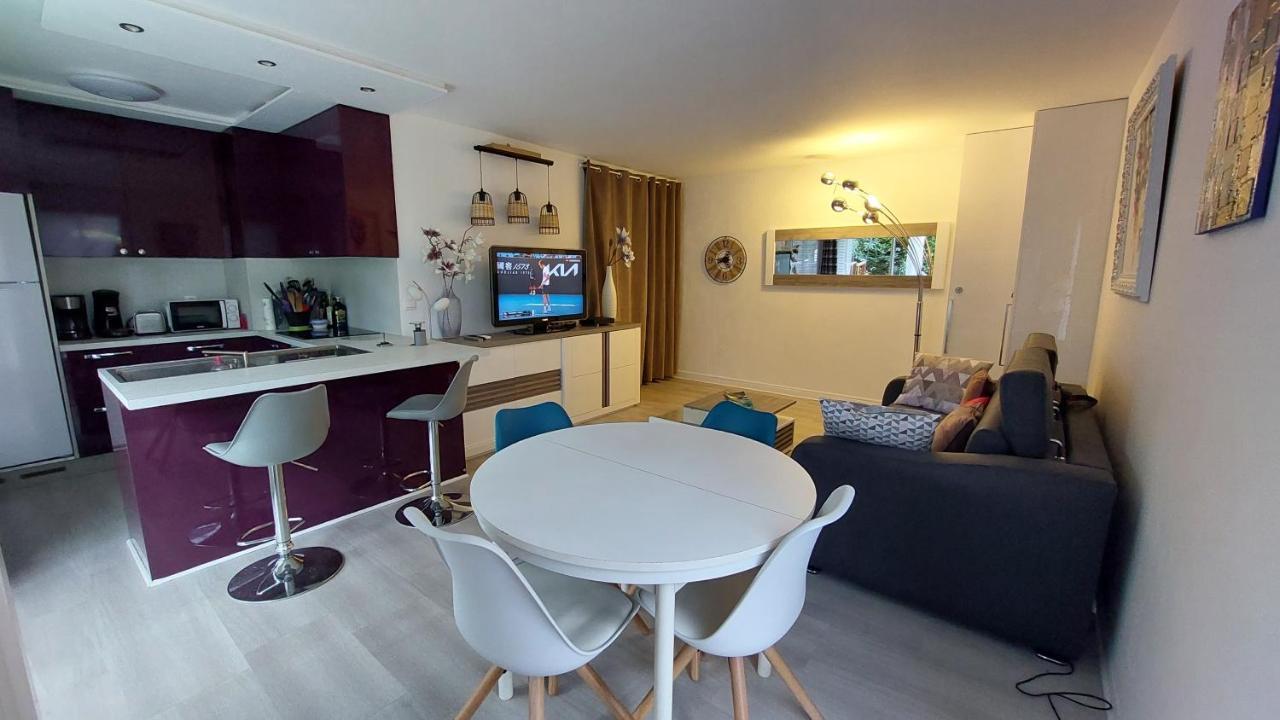Charmant Appartement Residentiel Avec Terrasse, Jardin Privatif Et Piscine A Cannes קאן מראה חיצוני תמונה