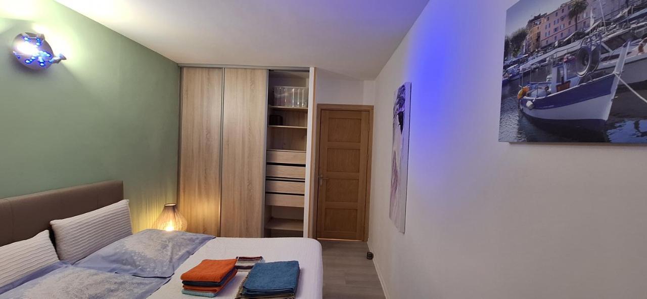 Charmant Appartement Residentiel Avec Terrasse, Jardin Privatif Et Piscine A Cannes קאן מראה חיצוני תמונה