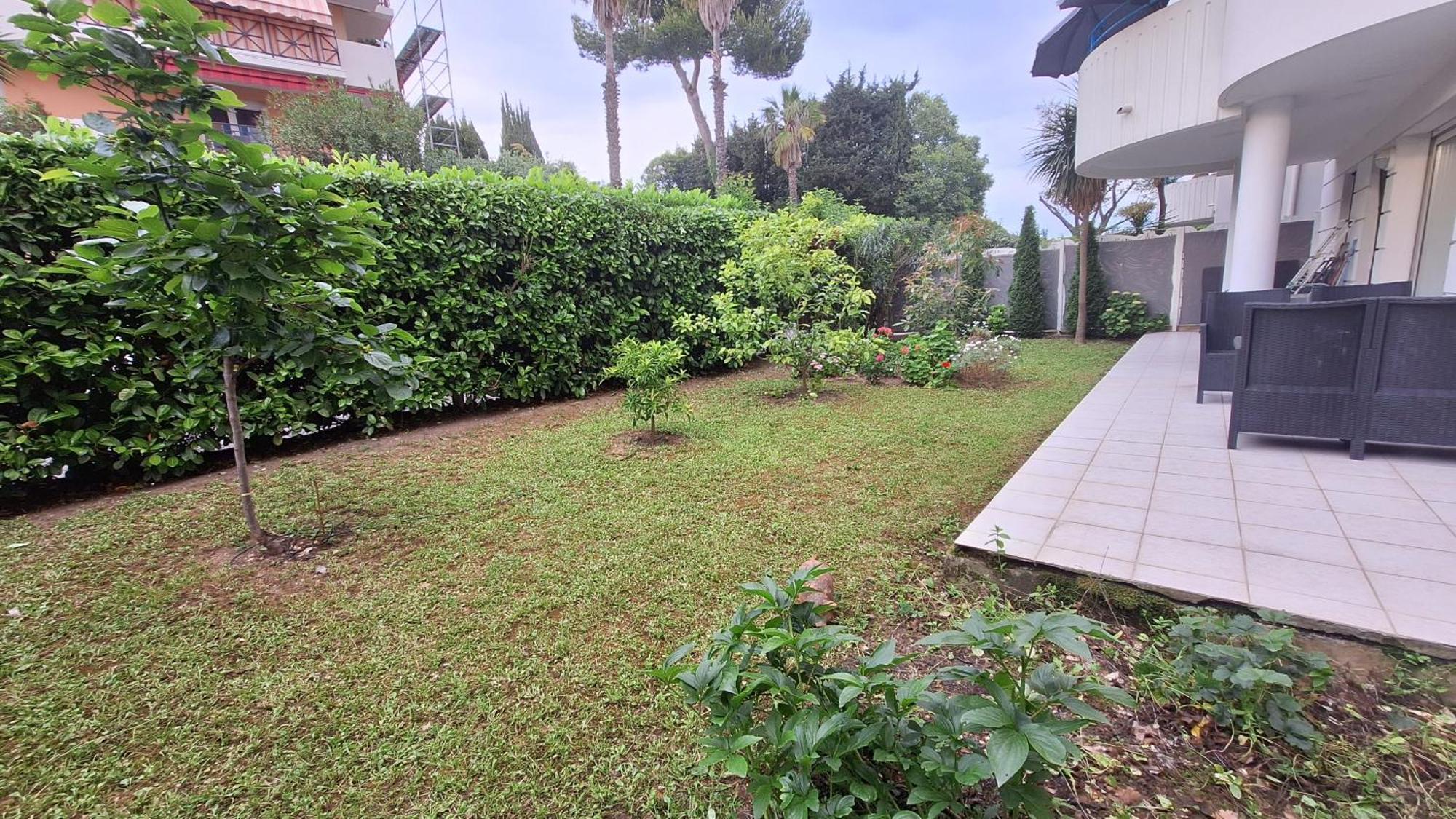 Charmant Appartement Residentiel Avec Terrasse, Jardin Privatif Et Piscine A Cannes קאן מראה חיצוני תמונה